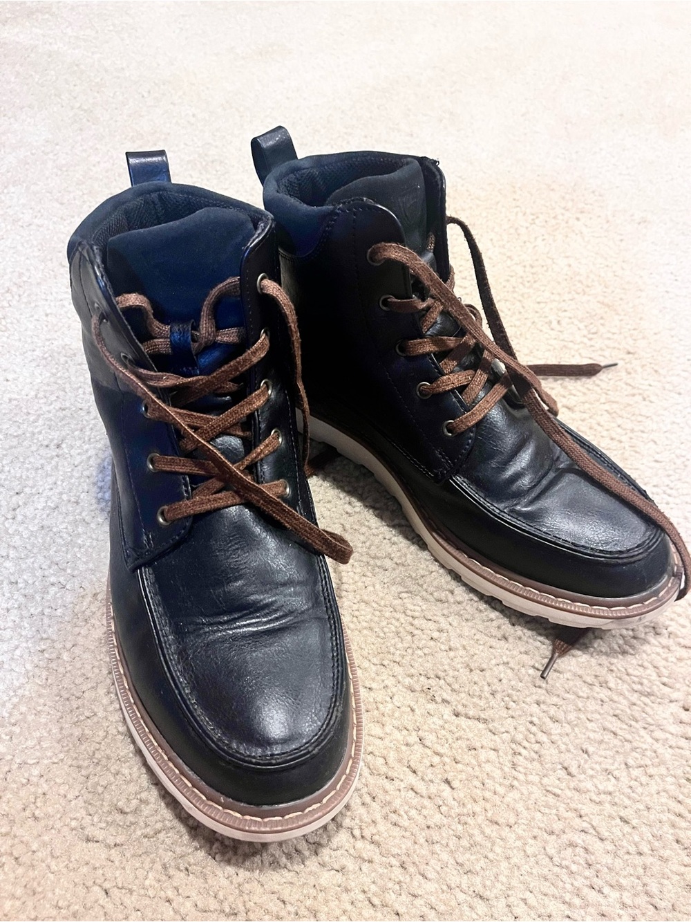 Men's Black Leather Lace-Up Boots with Brown Laces 9.5 deer stags